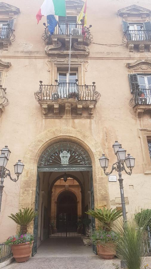 Il Museo Di Teresa Piazza Del Teatro Centrale Agrigento Ngoại thất bức ảnh